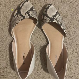 Torrid D’Orsay faux leather/snake skin flat wide 9